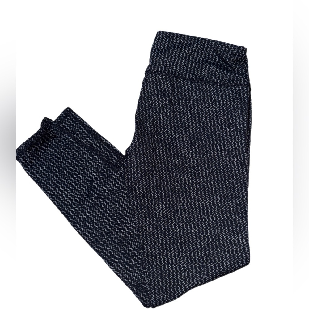 Athleta Black and White Ribbed Leggings